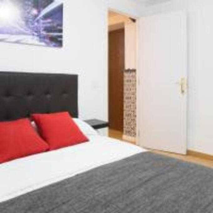Apartamento Sotano En Gran Via Madrid Exterior photo